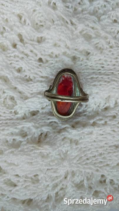 Pierścionek z bursztynem Nakło nad Notecią