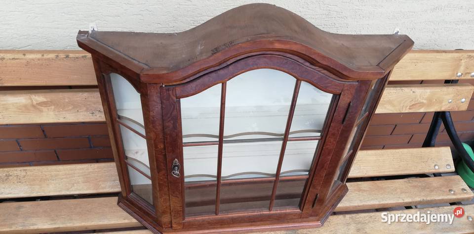 Witrynka wisząca na ścianę witryna stylowa Sulbiny sprzedam