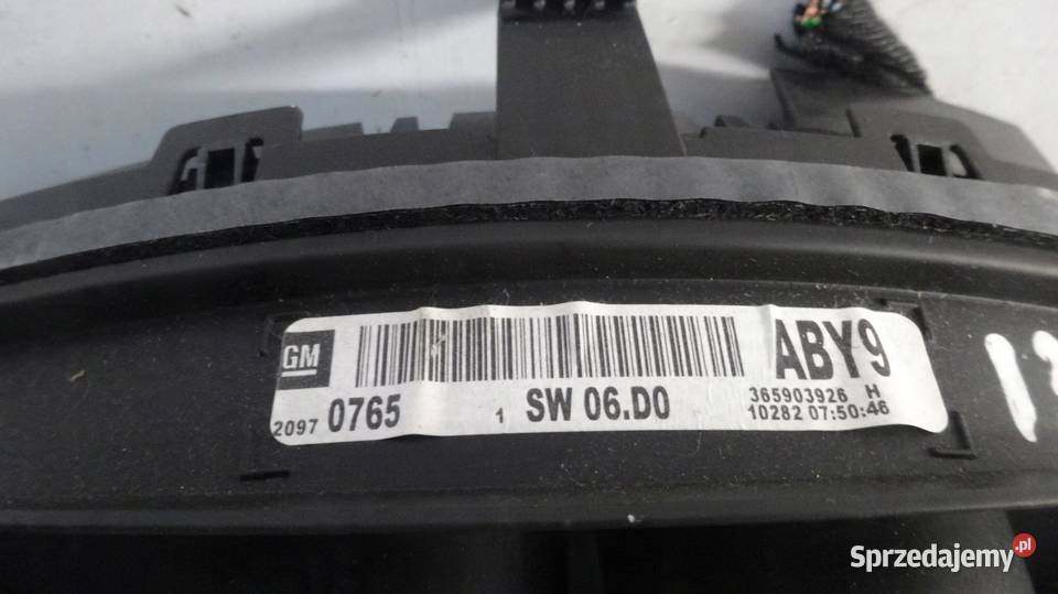 OPEL INSIGNIA 10r licznik zegary 365903926H osobowe świętokrzyskie
