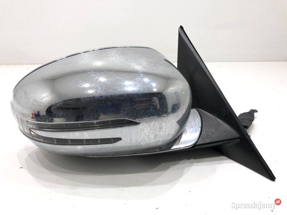 LUSTERKO PRAWY CHRYSLER 300C SedanLimuzyna
