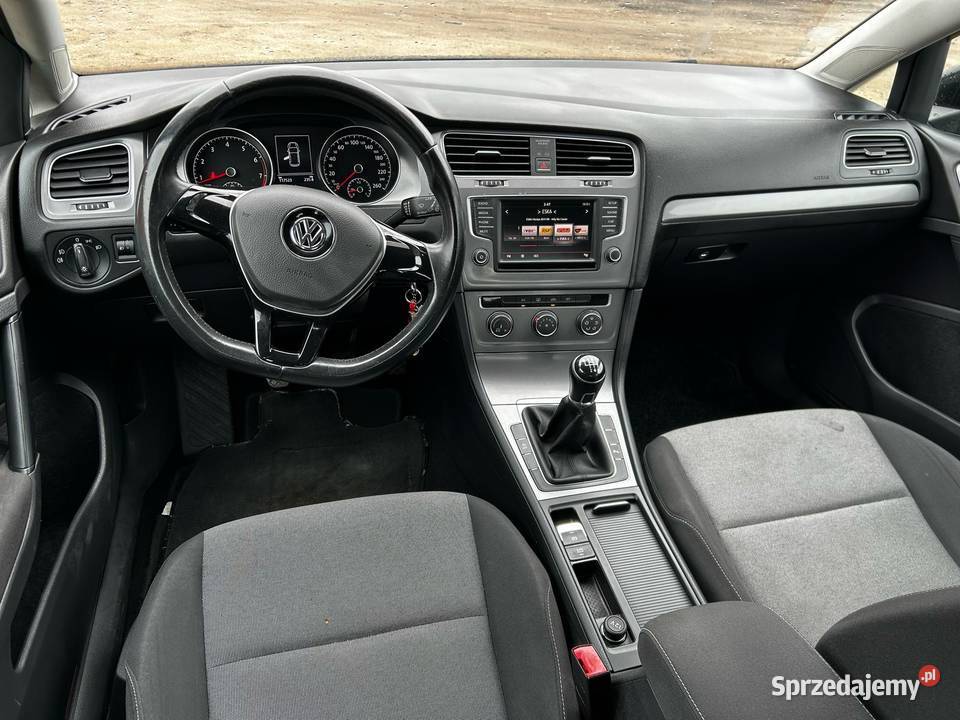 Volkswagen Golf VII 12 TSI BMT Trendline nieuszkodzony Golf Olsztyn