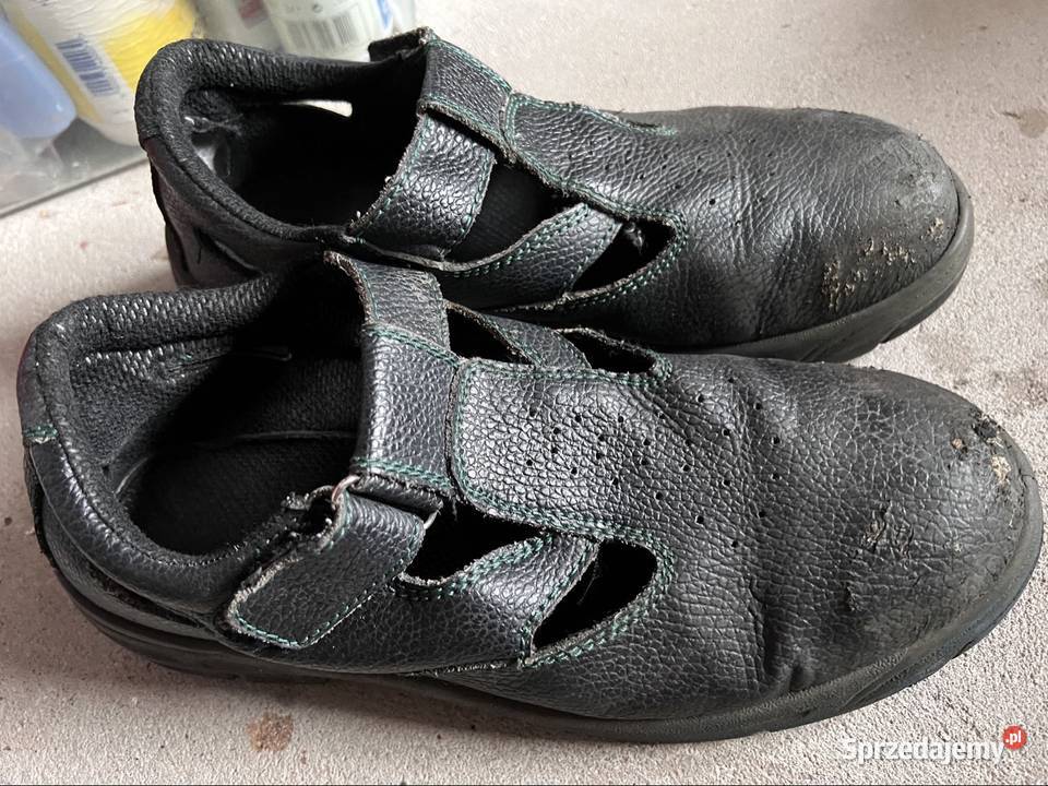 Buty robocze Sandaly z zabezpieczeniem R42 Pozostałe