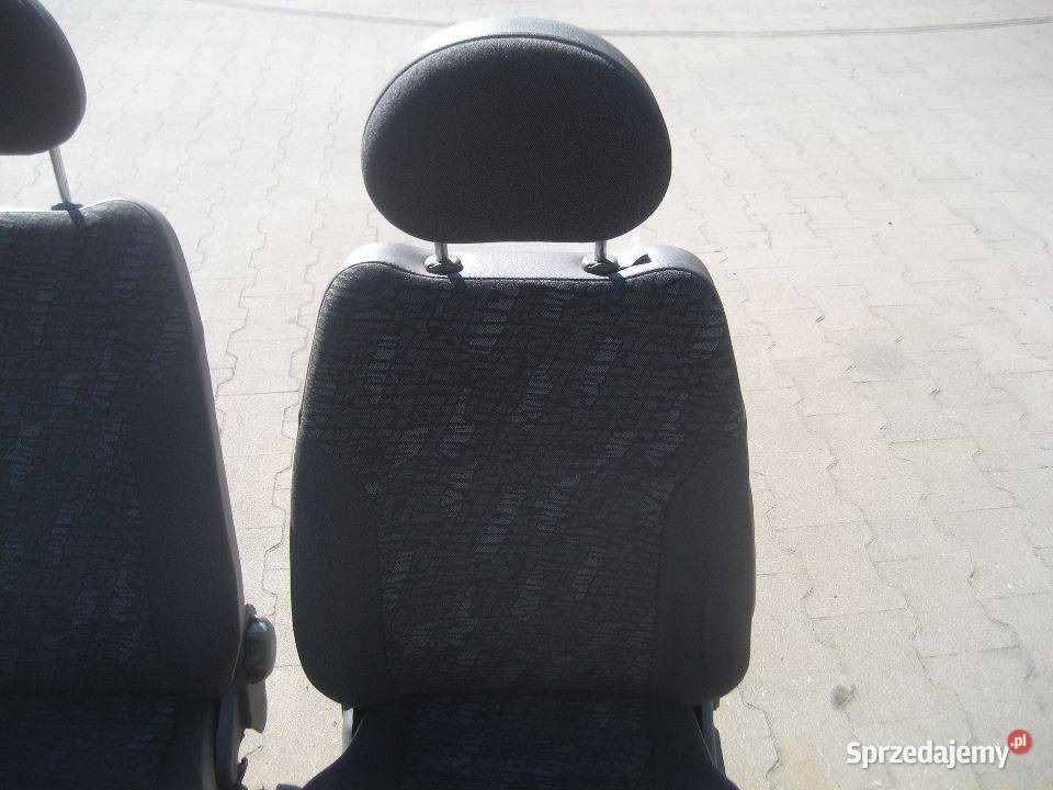 opel corsa c 0006 siedzenia fotele przód prawy osobowe Rakoniewice