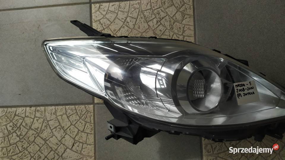 Mazda 5 2008 2009 2010 reflektor lampa prawa Wrocław