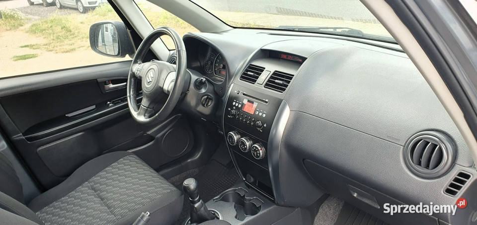 Suzuki SX4 Niski przebiegBez korozjiGrzane Przyszowice