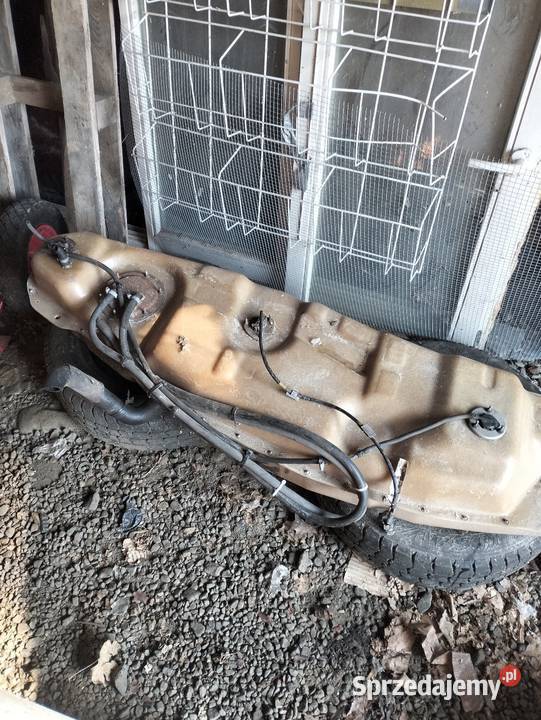 Bak paliwa Pajero 3 Złockie