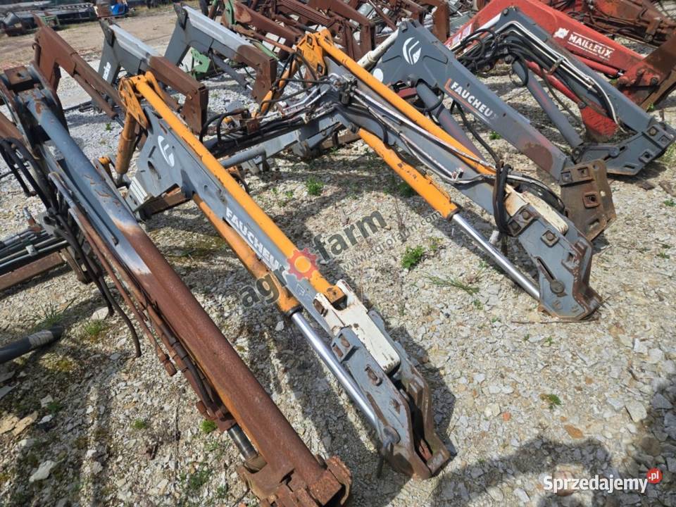 Ładowacz czołowy Faucheux F255 Byków