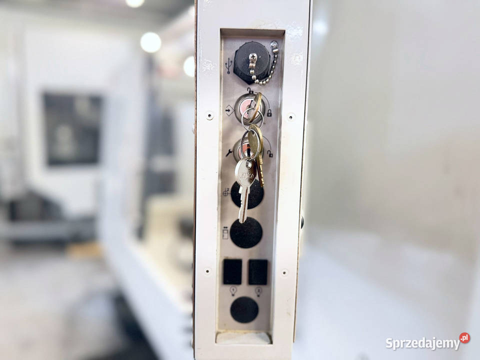 Frezarka CNC HAAS TM2P 2011 stan z Niemiec Zabór sprzedam