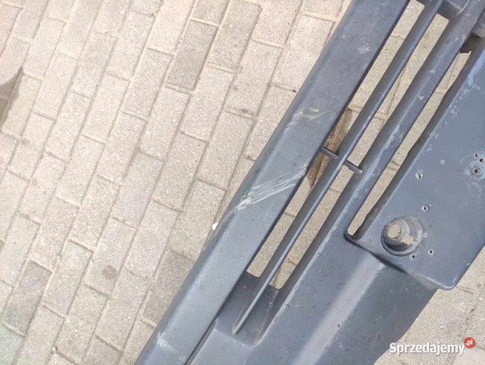 Sprinter W201 19952000 zderzak przod Susiec