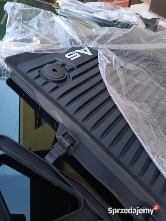Nowe ASO oryginalne dywaniki AUdi A5 OEM Q5 Sosnowiec