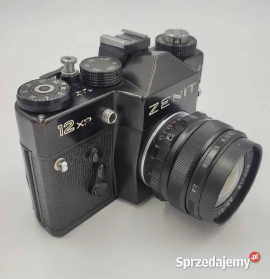 Zenit 12XPradziecka lustrzanka SLR Made in Katowice