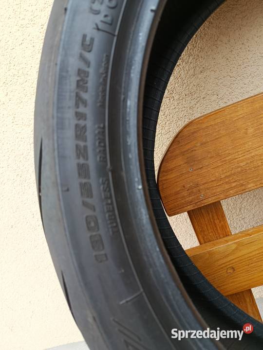 Opona tył18055 ZR17 Bridgestone Battlax 17cale