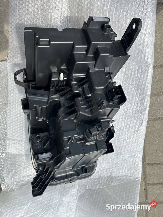 lampa przód Citroen C3e 2024 L99278929 osobowe Lublin