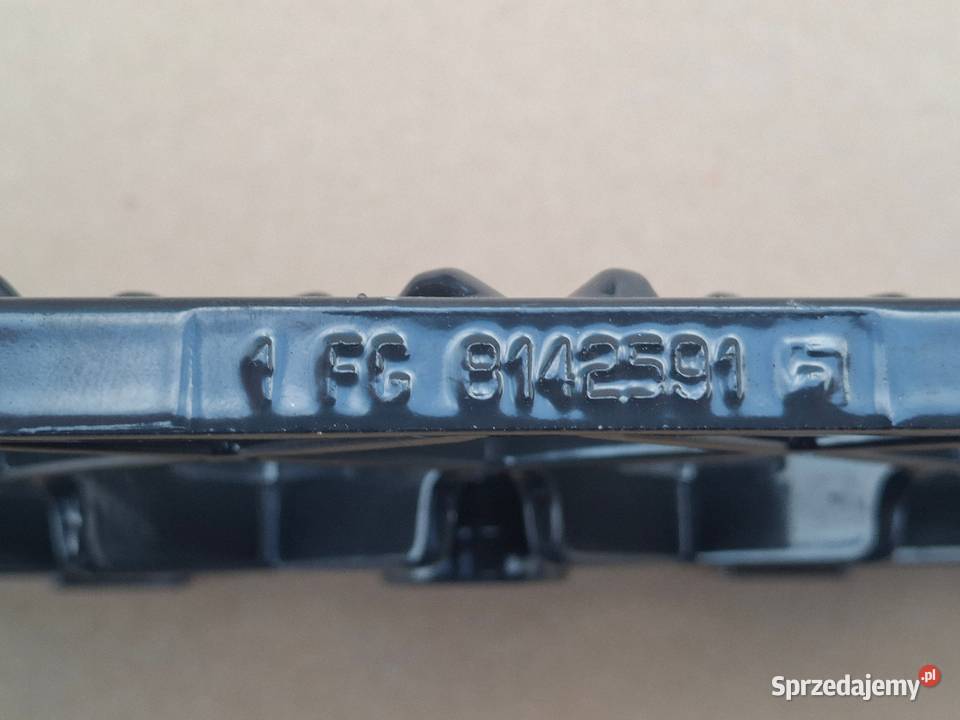 IVECO EUROCARGO STOPIEŃ W ZDERZAK 8142591 Bieleń