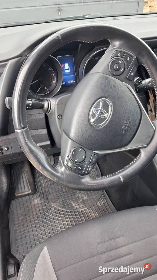 2015 Toyota Auris kujawsko-pomorskie