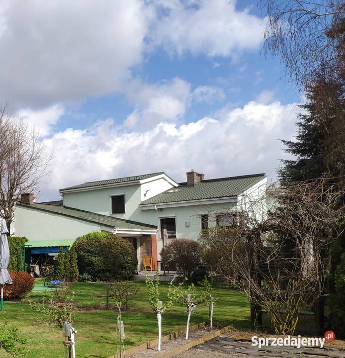 Dom z garażem i ogródkiem 145 m2 Pleszew