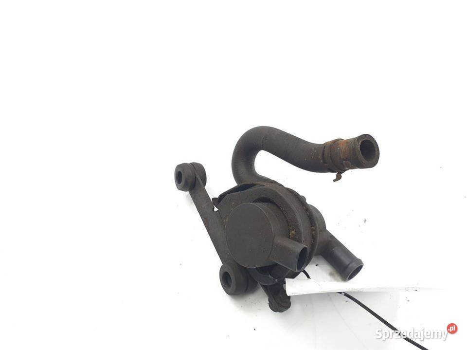 POMPA WODY AUDI A8 D2 osobowe Lipno