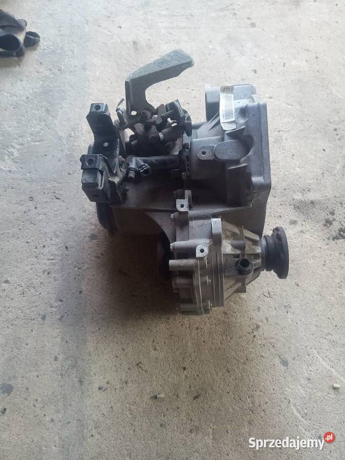 Skrzynia biegów KFK 15010 Volkswagen polo 2010 Staszów