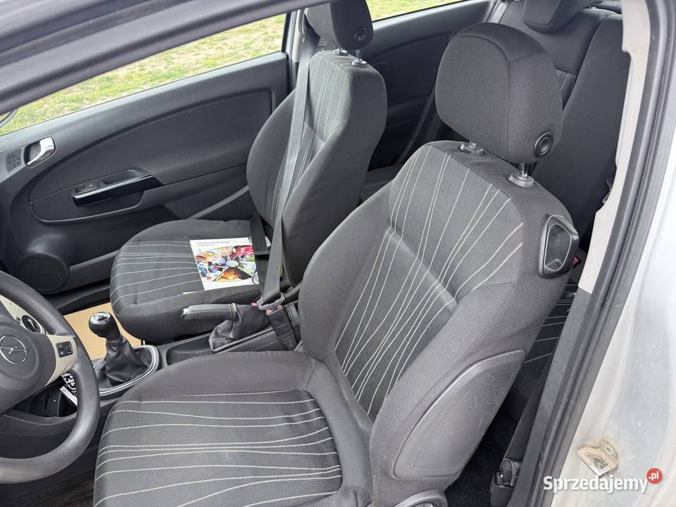 Opel Corsa D 10 Dzierzążnia