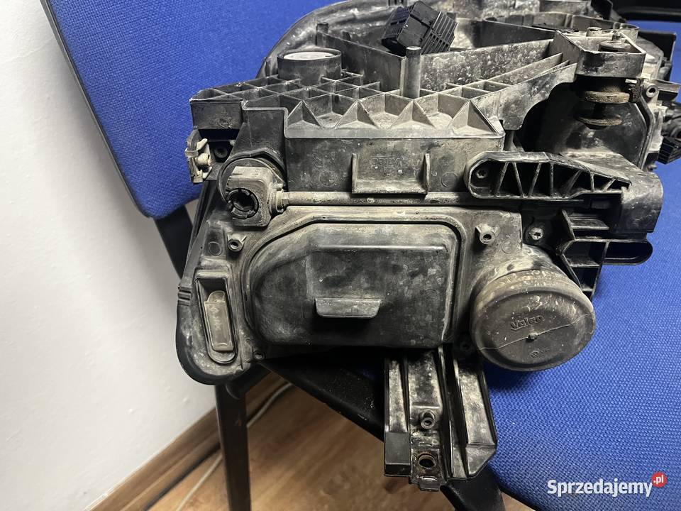 Reflektor VW passat prawy 3G1941082C dolnośląskie Wrocław