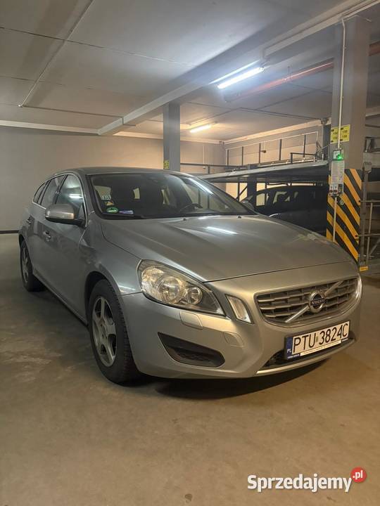 Volvo V60 D2 Poznań