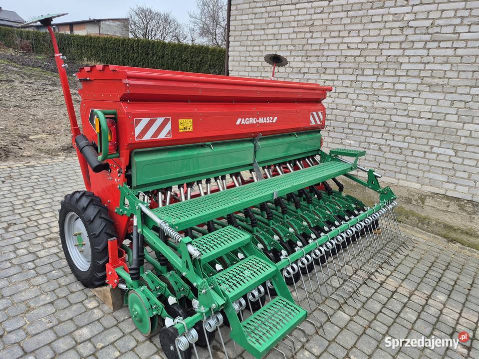 Siewnik AgroMasz SR300 dwutalerzowy z nadstawką Puławy sprzedam