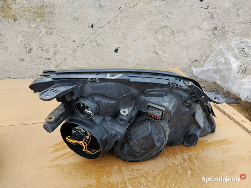Lampy przednie opel Vectra C sedan hatchback Posługowo
