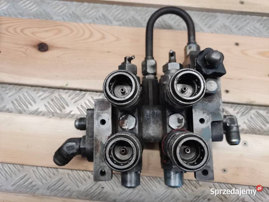 Rozdzielacz hydrauliczny Massey Ferguson 3080 Wilkowo
