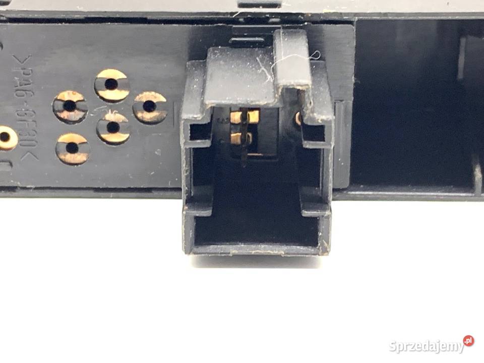 PRZEŁĄCZNIK SZYB BMW E46 6902176 9705 Hatchback Motoryzacja podkarpackie