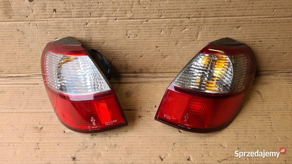 Subaru Legacy 3 BH5 lampa lampy tylne tył kombi Legnica