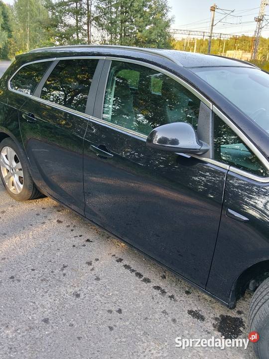 Opel Astra J kombi 14Turbo 140 bogate czujnik parkowania Zawiercie