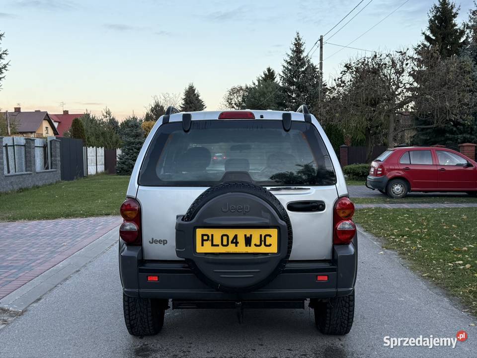 Jeep Cherokee KJ Liberty 24b 147 4x4 2004r lubelskie
