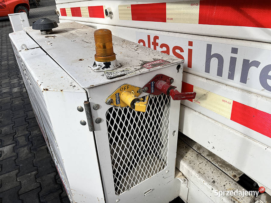 Zwyżka nożycowa terenowa Genie GS4069 RT 1412 m