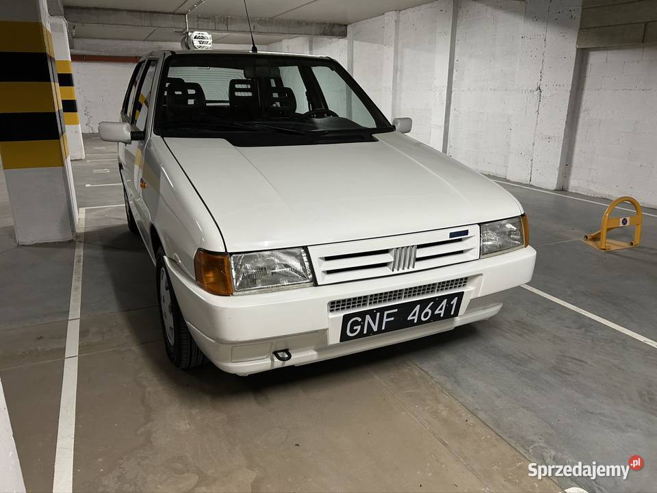 Fiat Uno 14 kolekcjonerski 38 4/5 Gowarzewo sprzedam
