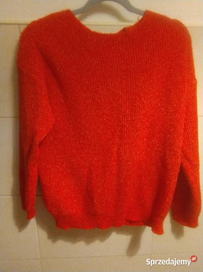 Świetny czerwony sweter market Sinsay związanym Nowy Sącz