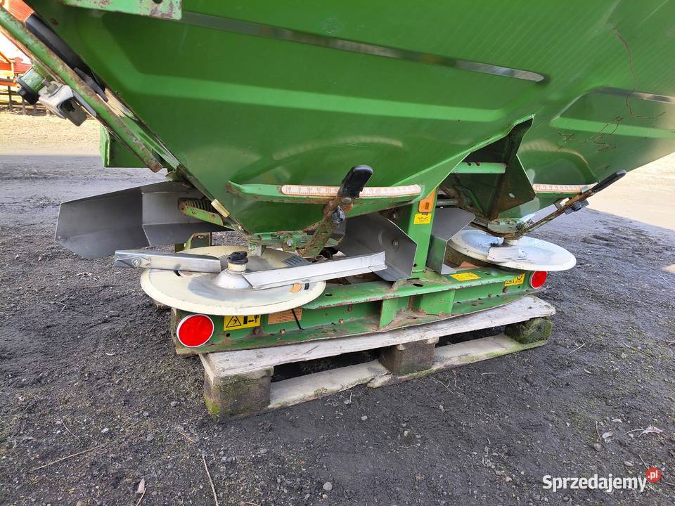 Rozsiewacz Amazone M 1500 28 m Zakrzewo