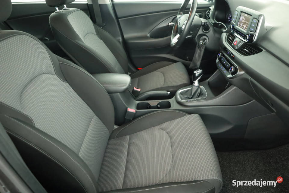 Hyundai i30 14 CVVT Hatchback mazowieckie