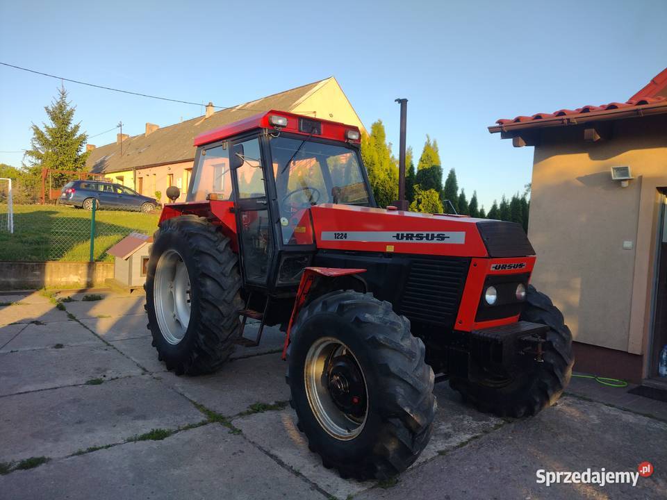 Ursus 1224 sprowadzony wersja eksportowa 820 Sośno