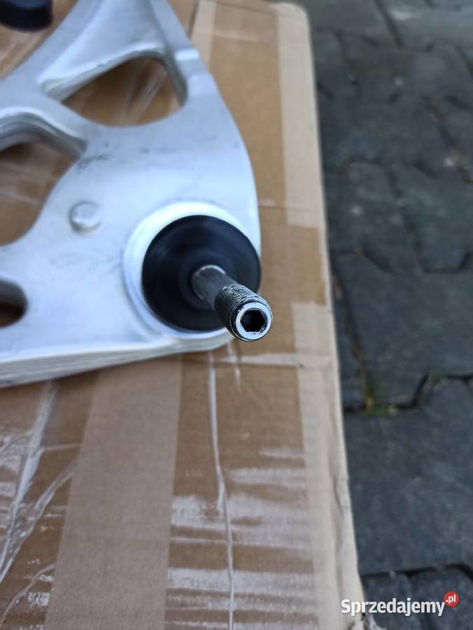 Nowy wahacz przód lewy dolny BMW E46 Bestwina