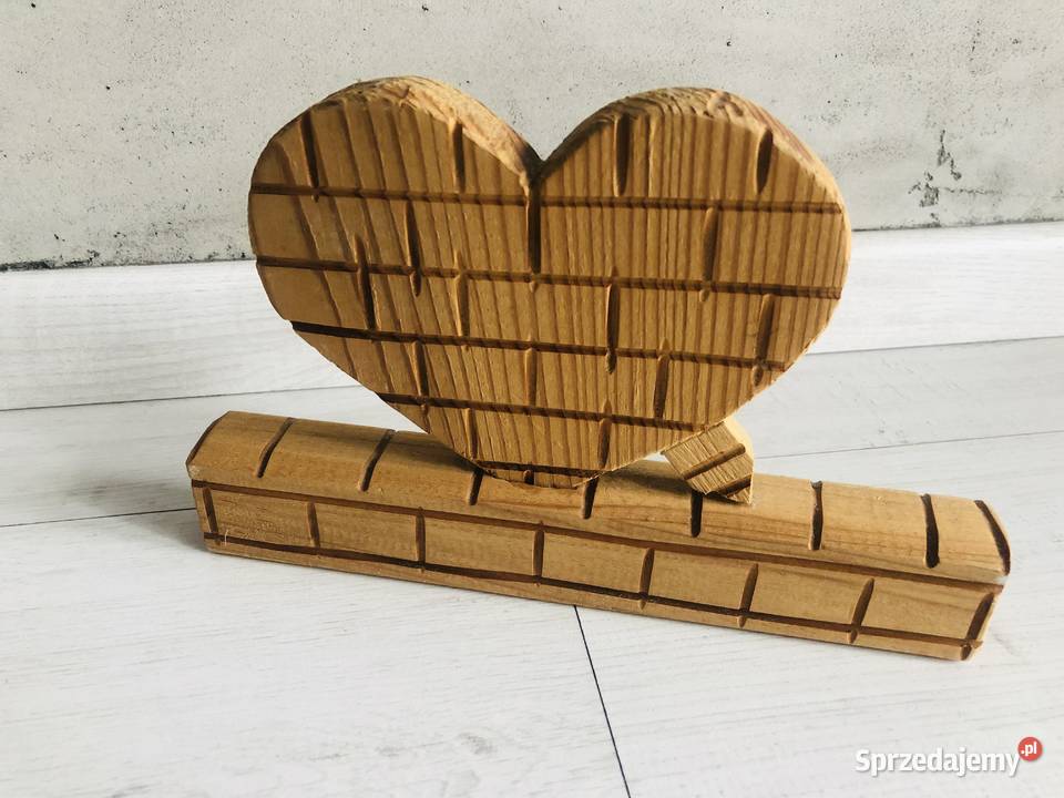 NOWA Drewniana figurka rzeźbiona ręcznie rzeźba Rękodzieło łódzkie Łódź sprzedam