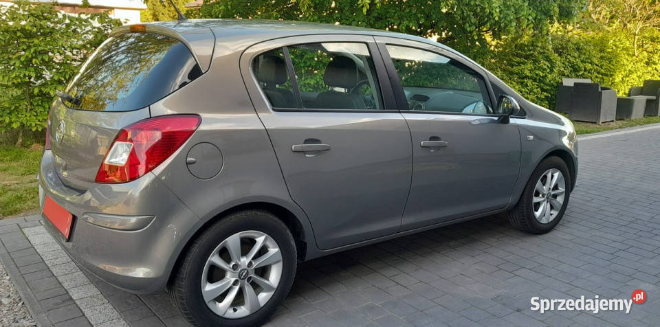Opel Corsa 12 Benzyna 5 drzwi 2 x koła D mazowieckie Dudki sprzedam