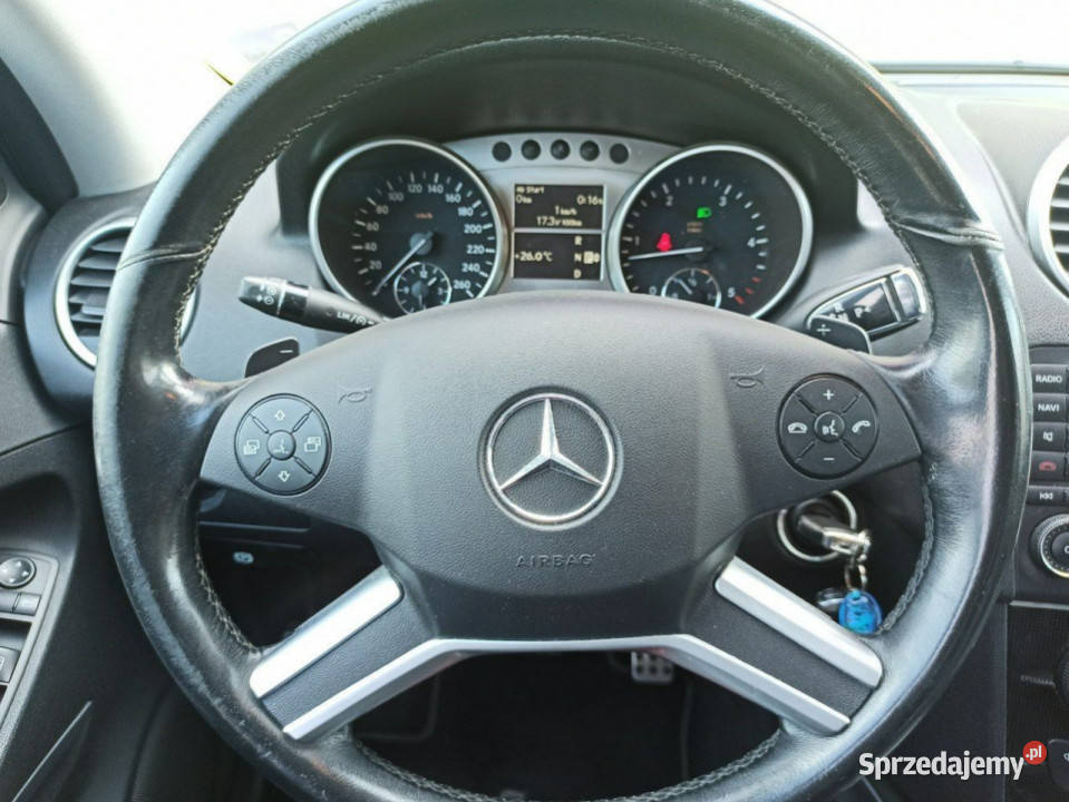 200910 salon II właściciel serwis 263 hak Rzeszów