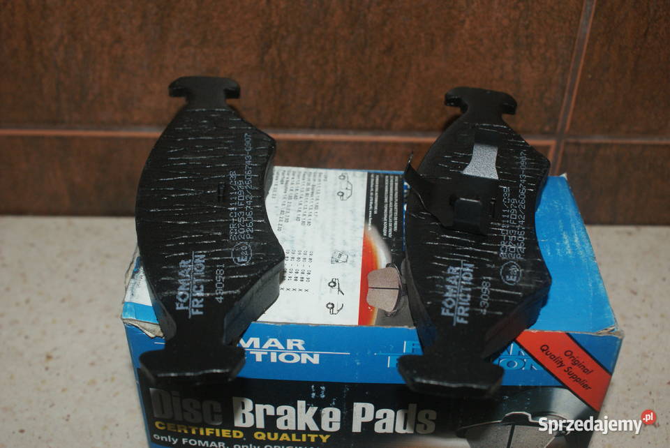 GDB255 TRW KLOCKI HAMULC FORD ESCORT 8190 Zestaw mazowieckie Białobrzegi