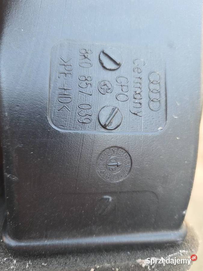 Audi A4 B8 kanał powietrza 3 strefa 8K0857039 Rybno
