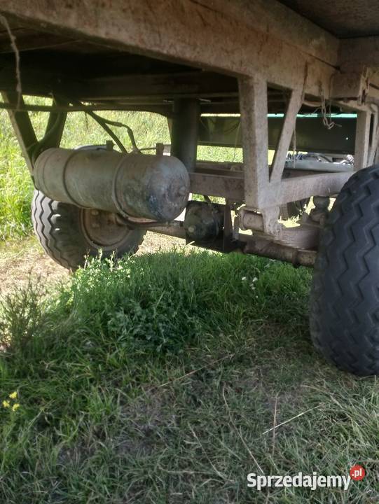 Przyczepa autosan wywrotka na boki 2 sztuki lubelskie Puławy