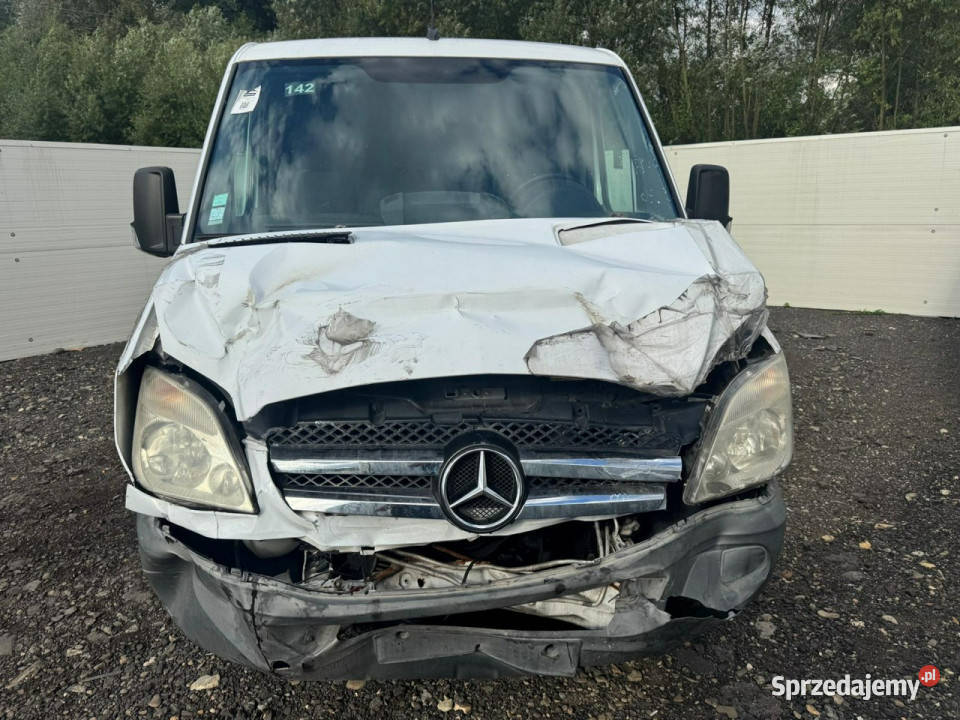 Mercedes Sprinter 30 CDi 180 uszkodzony przód biały Kęty