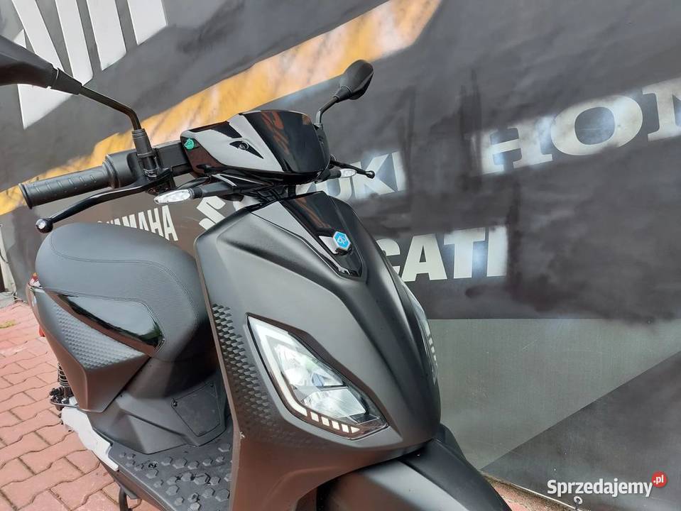 Piaggio One 2022