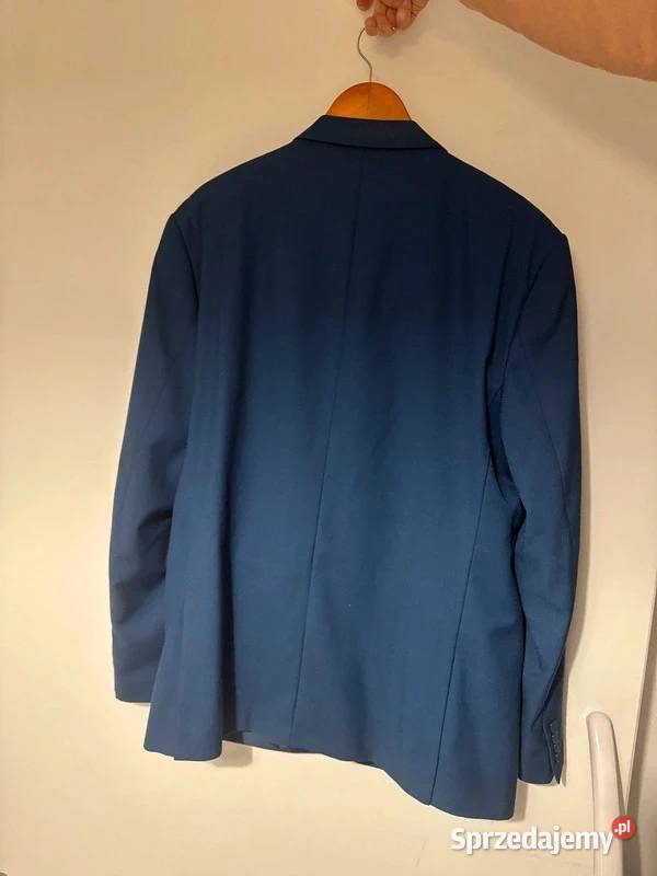 Sprzedam nowy tshirt Adidas w rozmiarze XS w Rozmiar 52 Odzież ślubna pomorskie sprzedam