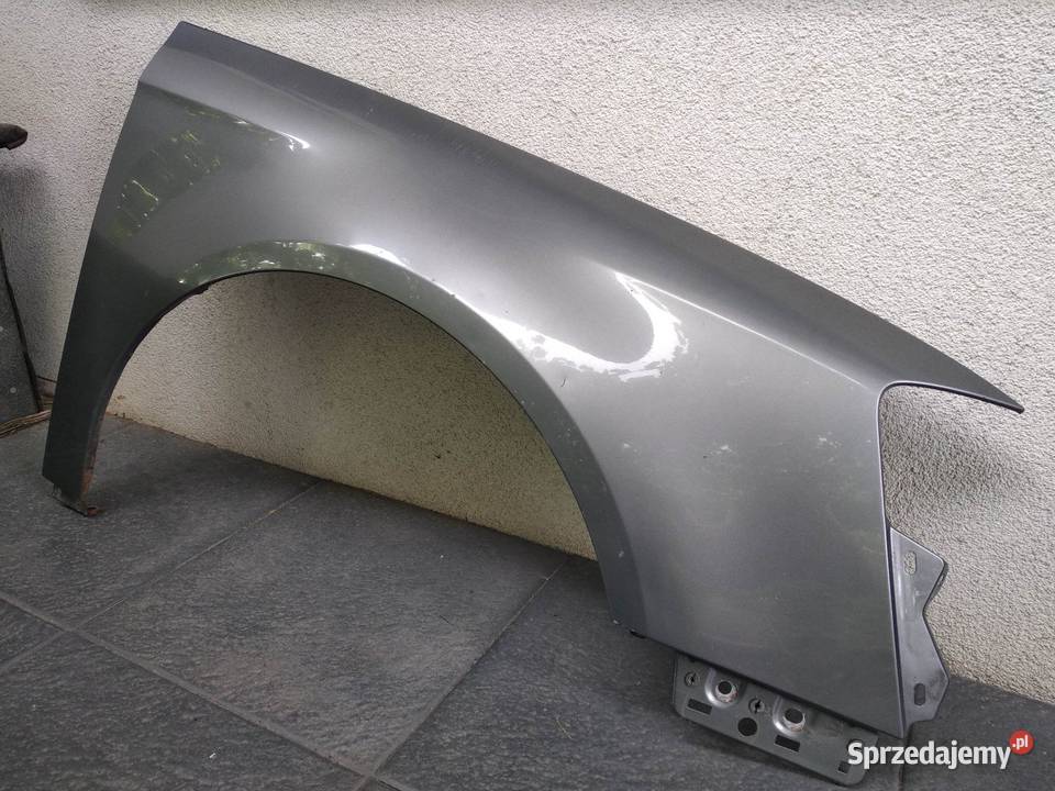VW Passat B6 błotnik przedni prawy pasażera Sieradz