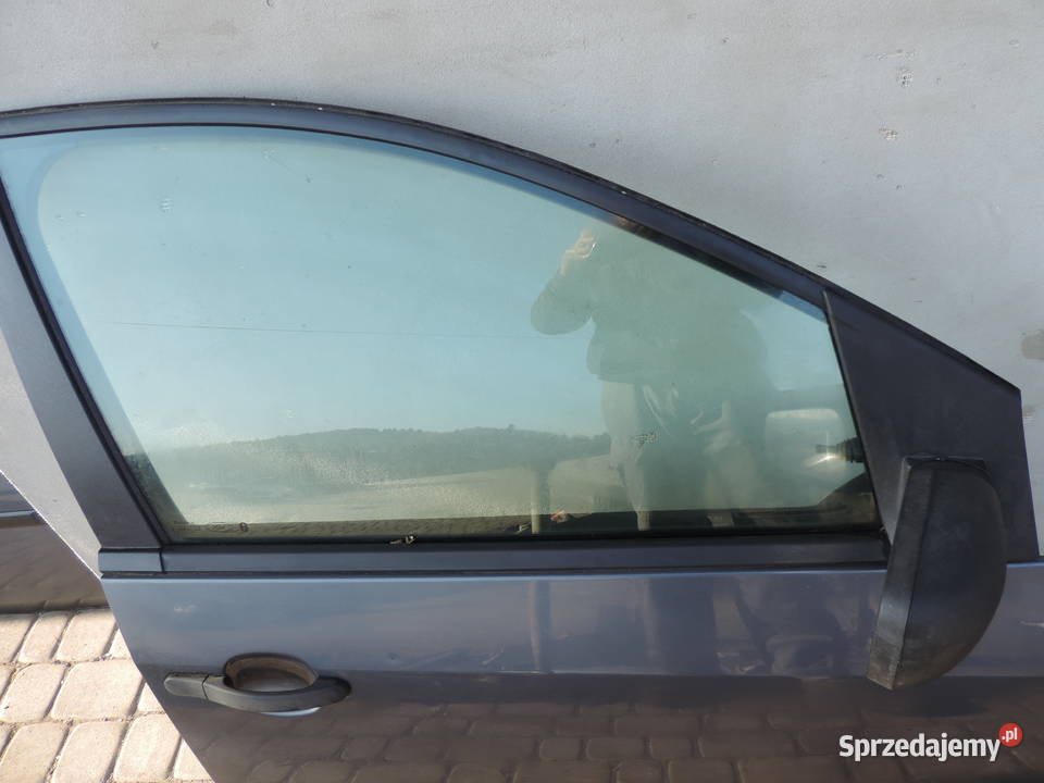 DRZWI PRAWY PRZÓD FORD FIESTA MK5 5D KOLOR M2 Nowy Sącz
